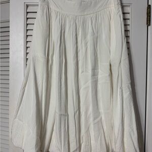 Elegant Nine Wesr Bubble White Women's Skirt